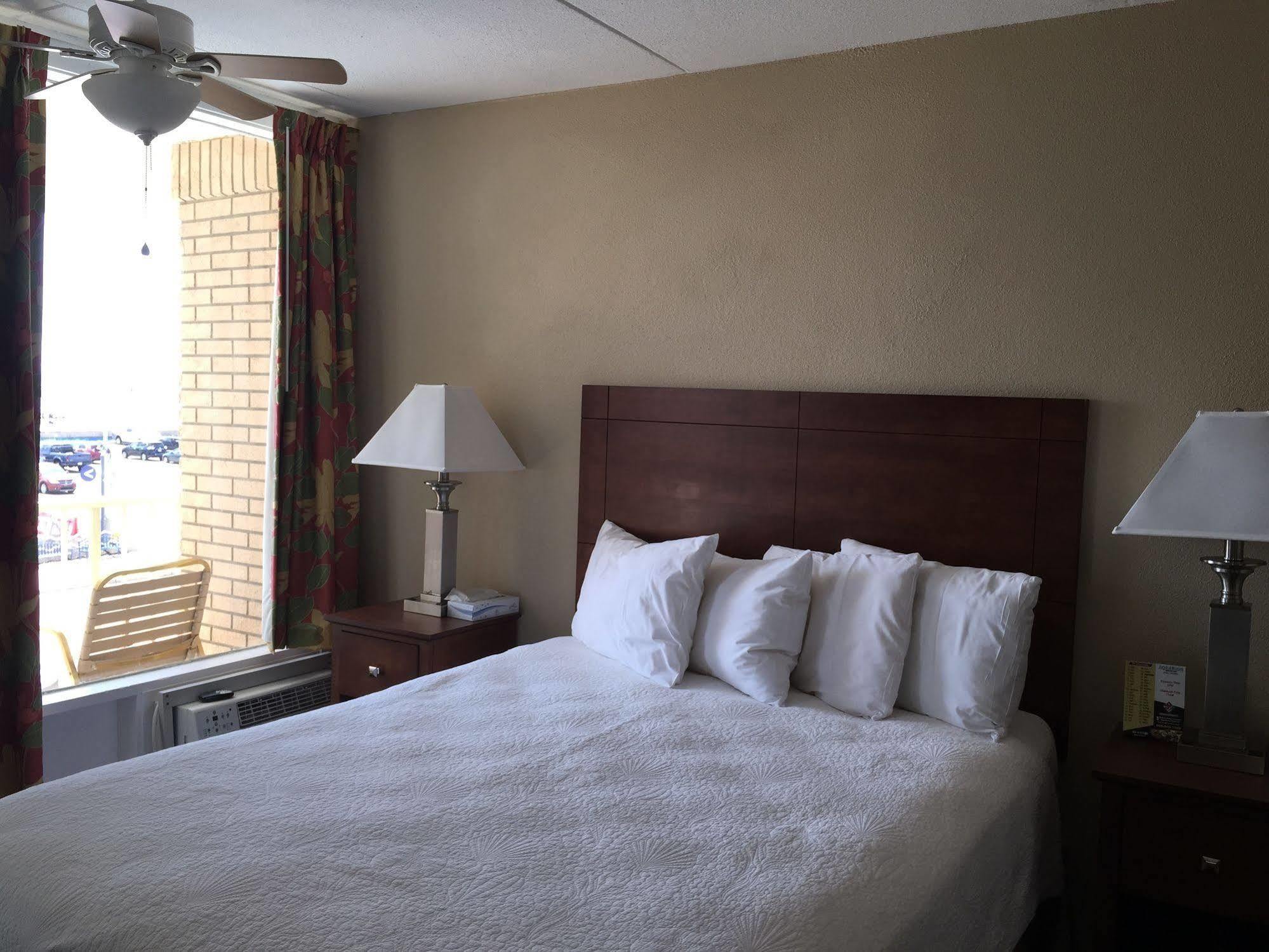 Aquarius Oceanfront Inn Wildwood Eksteriør bilde
